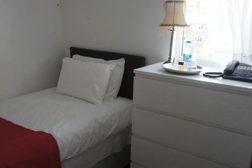 Plaza London Hotel
