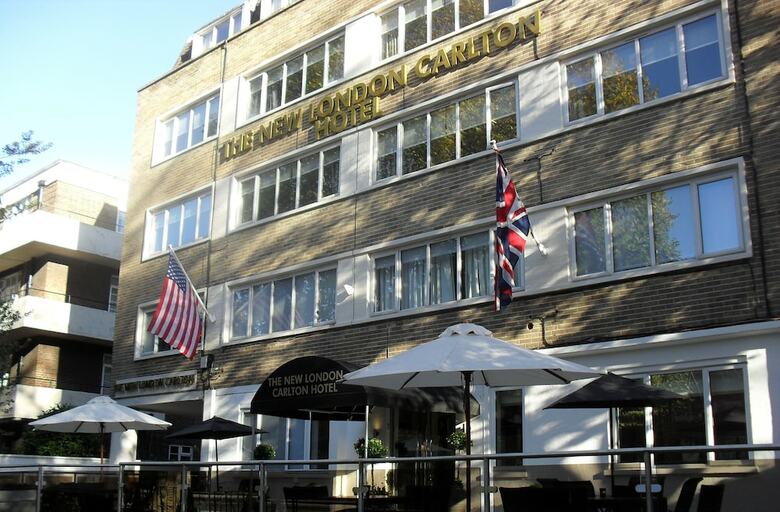 The New London Carlton Hotel
