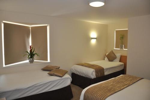 Queens Hotel