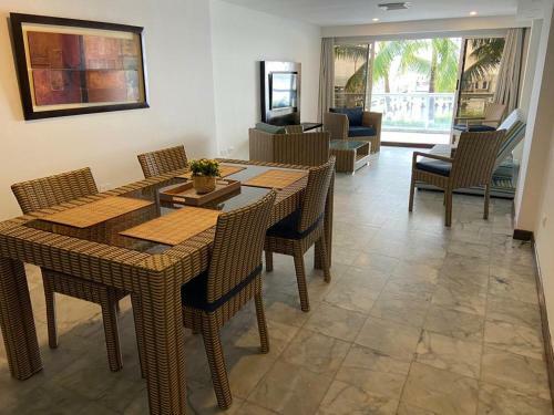Hermoso Apartamento Con Playa Privada