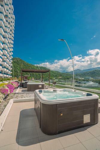 Apartamento Amoblado En Samaria, Primera L�nea De Playa!