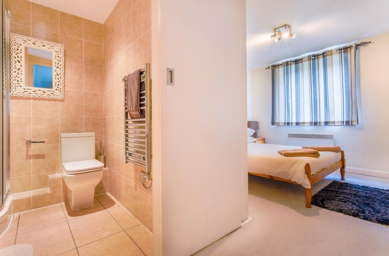 London Tower Bridge Apartments