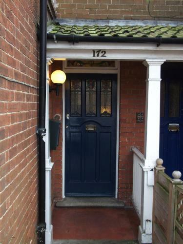 Hostal Kirkwood House