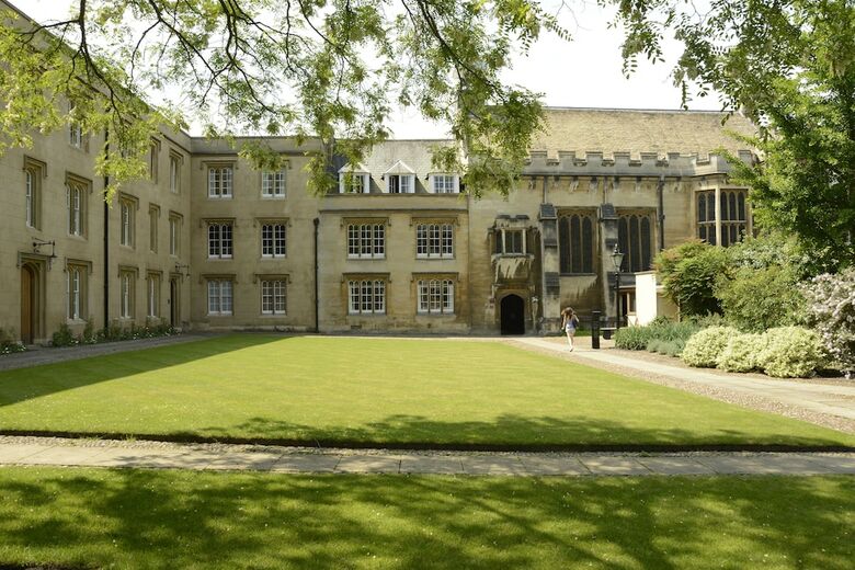 Bed & Breakfast Christs College Cambridge