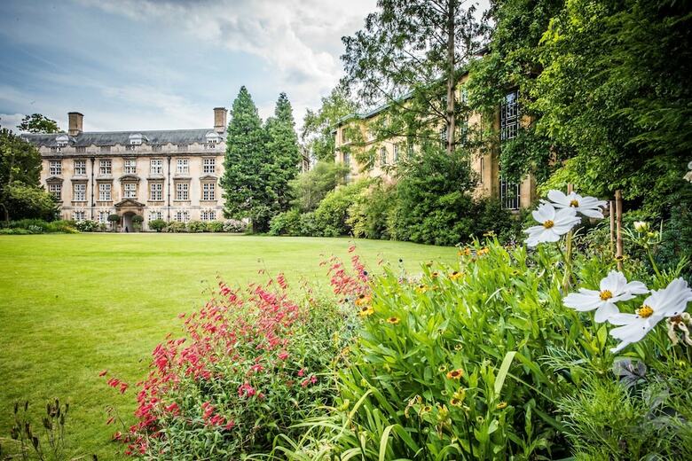 Bed & Breakfast Christs College Cambridge