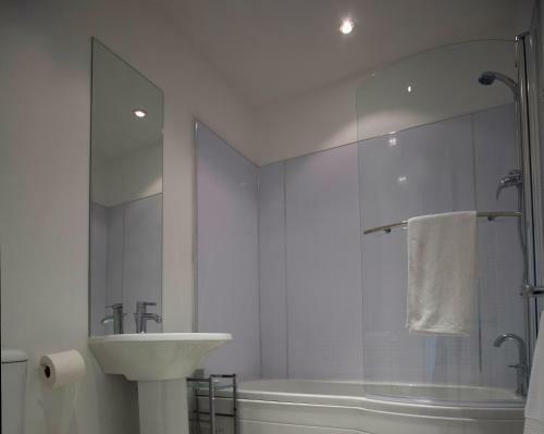 Aberdeen Serviced Apartments - The Lodge