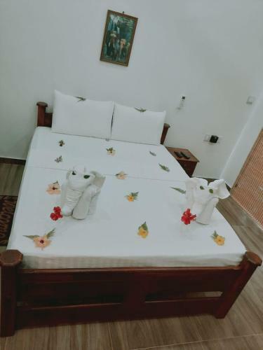 Ayesha Apartment