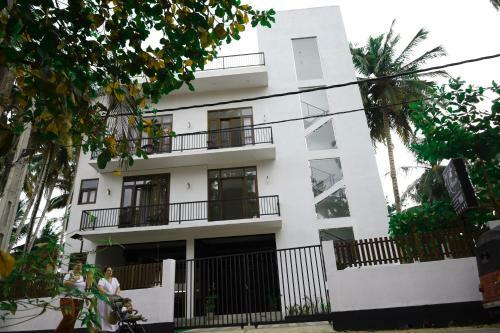 Hotel The Atrium Hiriketiya