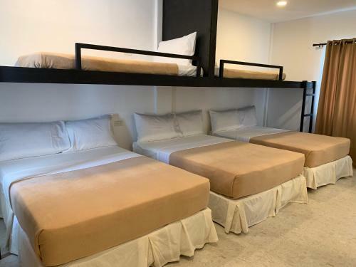 Hotel Cebu R Resort Tabuelan