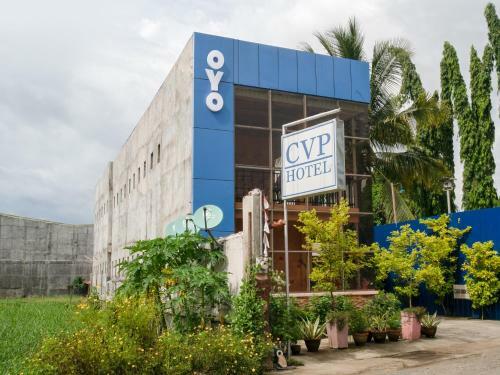 Vaccinated Staff - Oyo 615 Cvp Hotel