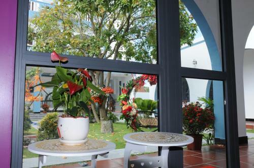 Tropical Homestay Ph� Y�n
