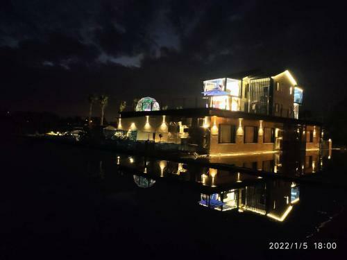 Water Dance Villa