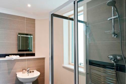 Your Space Apartments - Byron House Studio
