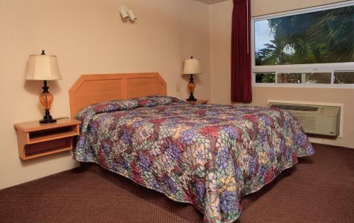 Hotel La Villa De San Quintin