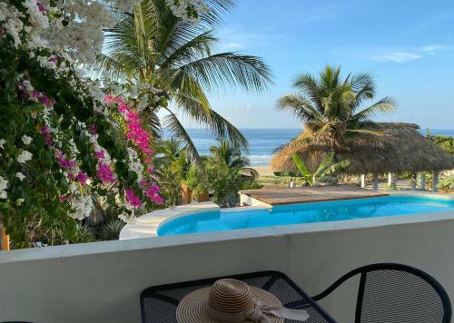 Bed & Breakfast Beachfront Paradise Boutique Hotel