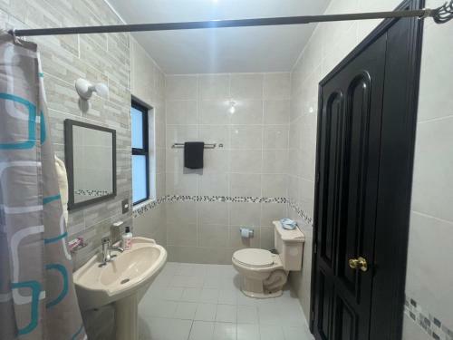 Hostal Ohana Apartments
