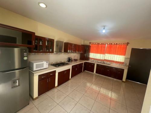 Hostal Ohana Apartments