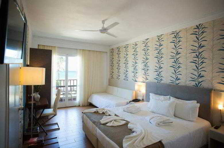 Hotel Kalyves Beach