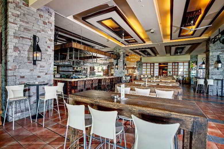 Hotel Amara Wing Resort