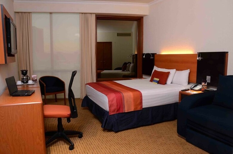 Hotel Guadalajara Plaza Expo