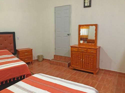 Casa De Hu�spedes "elim"