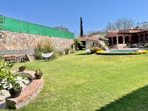 Casa De Campo Para 21 Personas Con Alberca Y Caldera