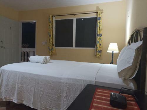 Hostal Casa Caba�as - Guesthouse By P�jaros