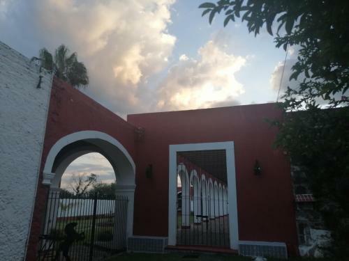 Hotel Antigua Hacienda Del Manzano