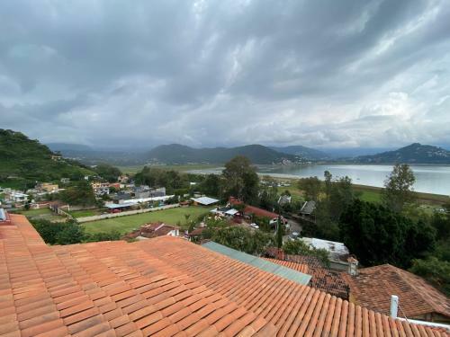 Hospedaje Anturios Valle De Bravo