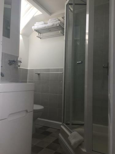 Hostal Alendale