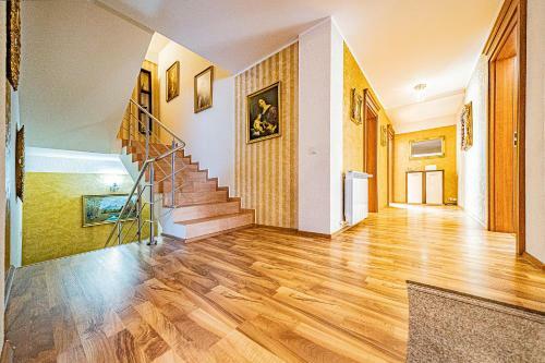 Hostal Pension Onix Vienna Airport