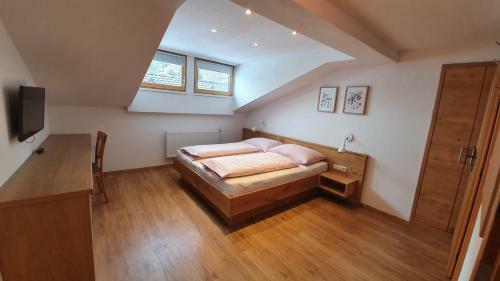Bed & Breakfast Pension Schnaitl