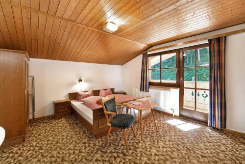 Alpenchalet Lacknerbrunn Bis 24 P