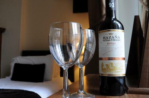 Hostal Queens Guest House