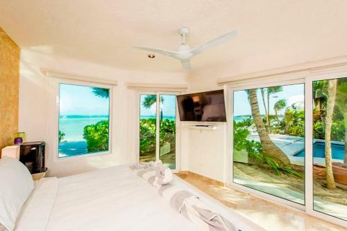 Villa Mar Azul Luxury 6 Bedrooms