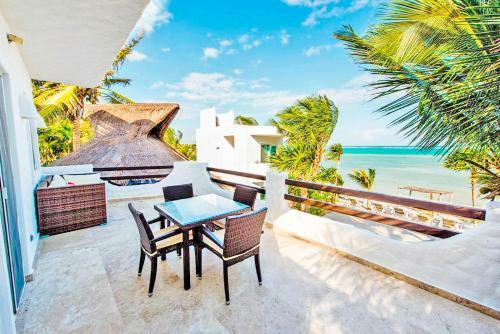 Villa Mar Azul Luxury 6 Bedrooms