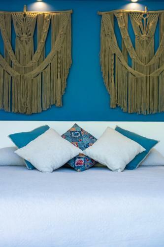 Yaakunah Dine Poolside At A Chic Paradise Villa In Tulum