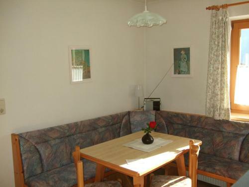 Apartamento Appartement O. Tom's H�tte