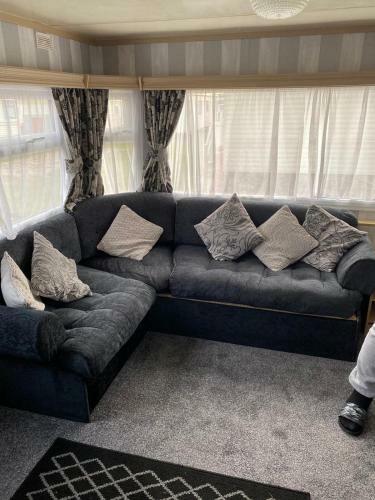 Colemans Caravans Golden Anchor Caravan Park V9