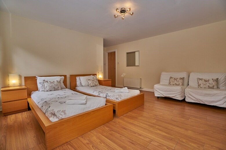 Edinburgh Pearl Apartments - Dalry Gait