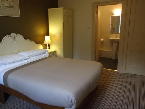 Hostal St Bernard's House