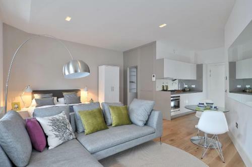 Destiny Scotland - St Andrew Square Apartments