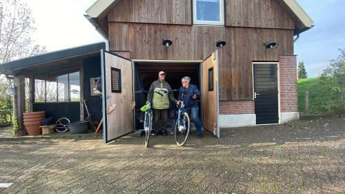 Hostal Bommelerhoeve B&B & Vakantiewoning