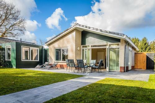 Vakantiehuis In H�t Bomendorp Van De Veluwe
