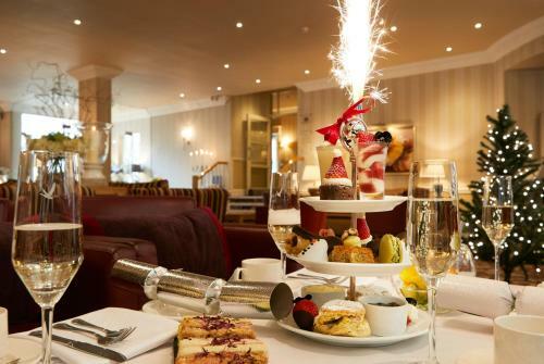 Palm Court Hotel