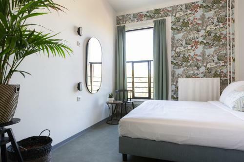 Pink Flamingo Boutique Hostel