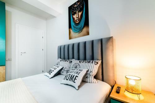 Summer Quantum Valentine's Apartment