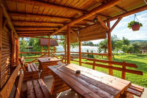 Hostal Pensiunea Dor De Casa