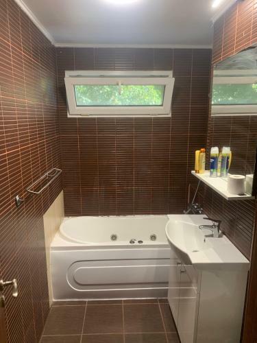 Apartamento Ploiestihome6