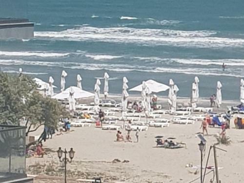 Apartament Pe Malul Marii - Building Stefan